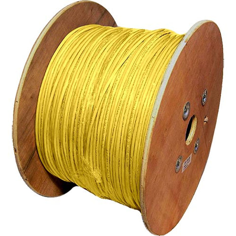Câble de raccordement toronné Cat5e U/UTP PVC 24 AWG 305 m BOBINE DE 500 m